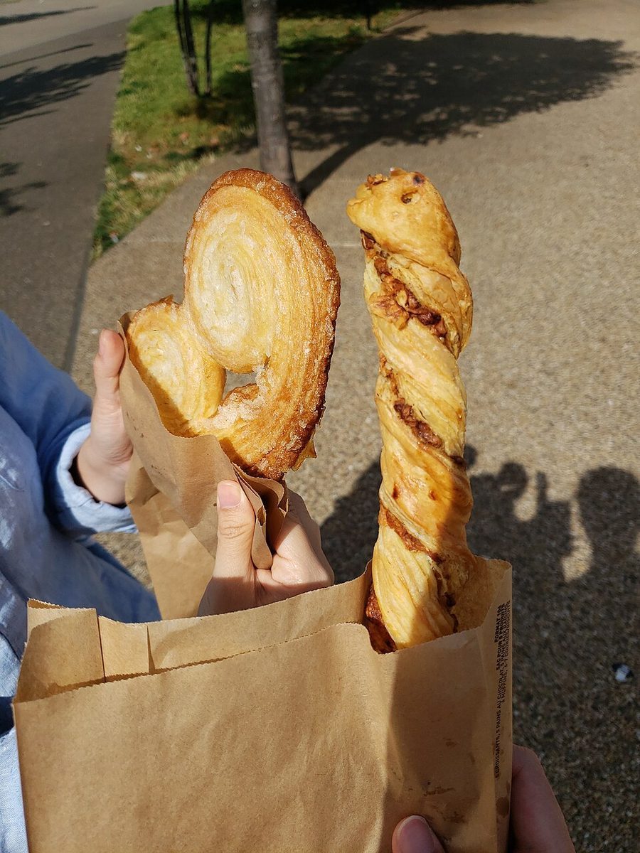 Листкові палички з сиром