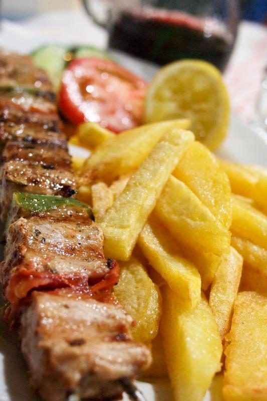 Сувлакі — грецькі шашлички